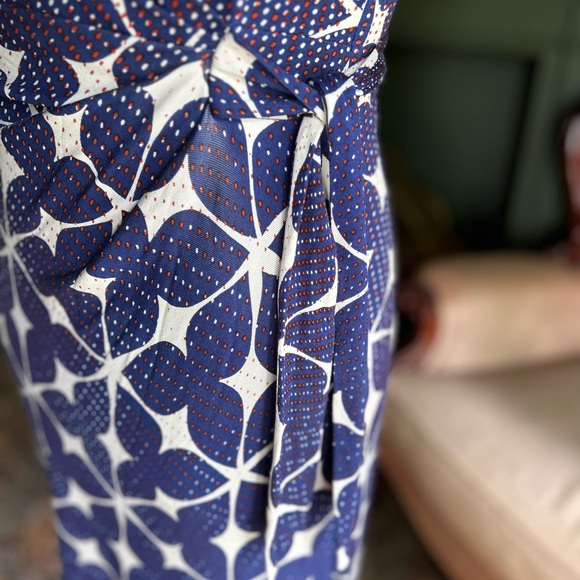 Diane Von Furstenburg Silk Wrap-Style Dress - Picture 8 of 12